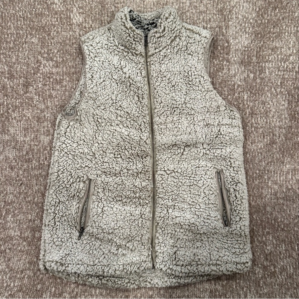 Thread & Supply Sherpa Vest
